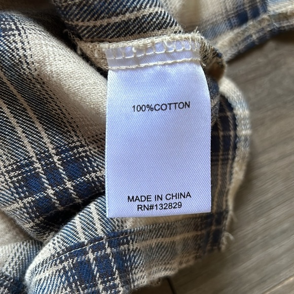 Lovers and Friends Gela Oversized Top - Picture 8 of 8